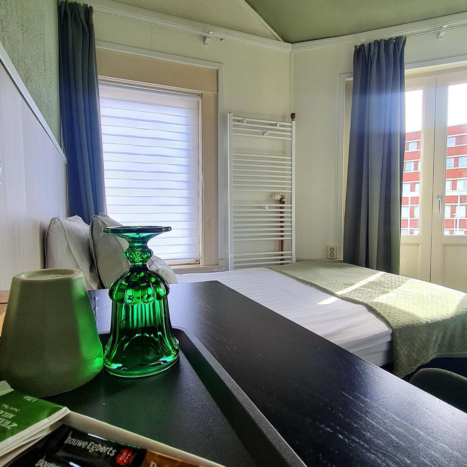 Hotel 'T Witte Huys Scheveningen Гаага Экстерьер фото